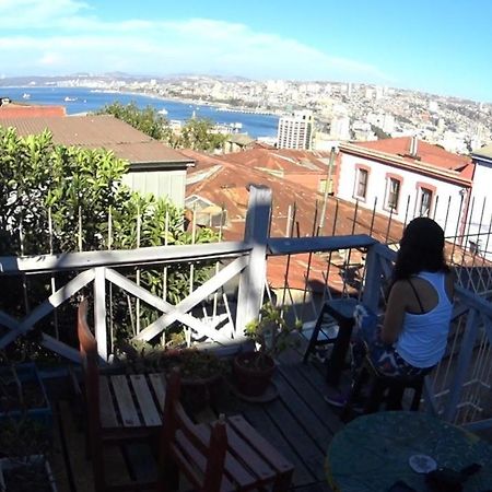Acuarela Hostel Valparaiso Exterior photo
