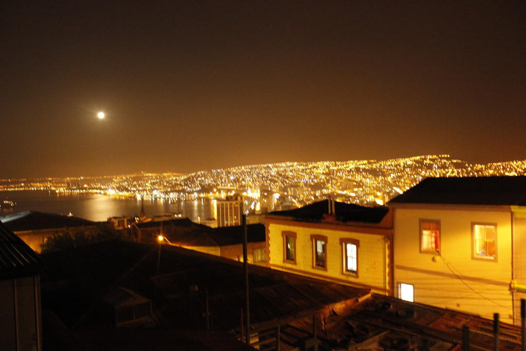 Acuarela Hostel Valparaiso Exterior photo